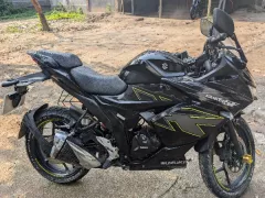 Suzuki Gixxer SF